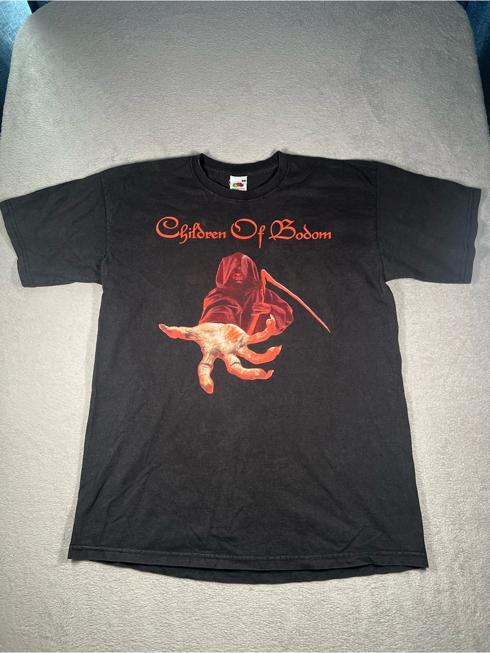 Vintgage y2k Black Tee with Red Graphic - Children of Bodom